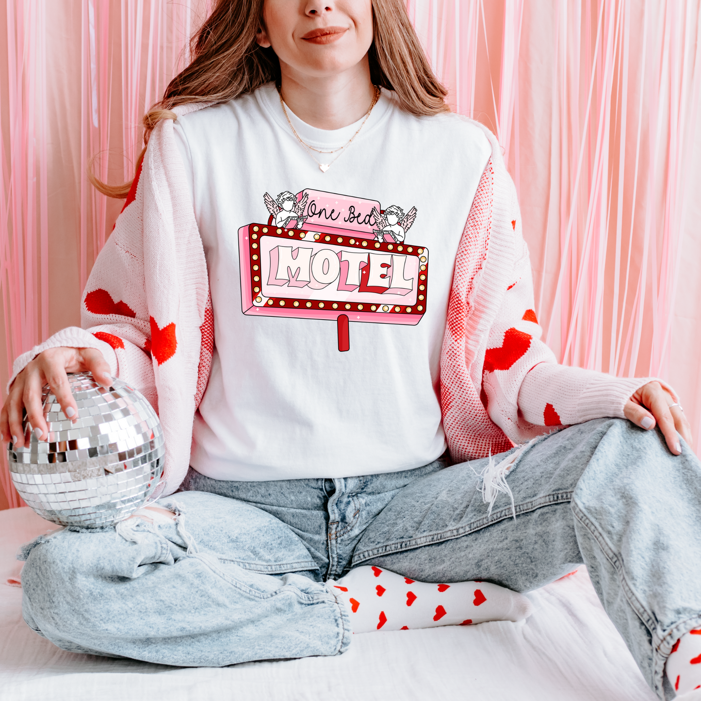 One Bed Motel - Shirt/Crewneck