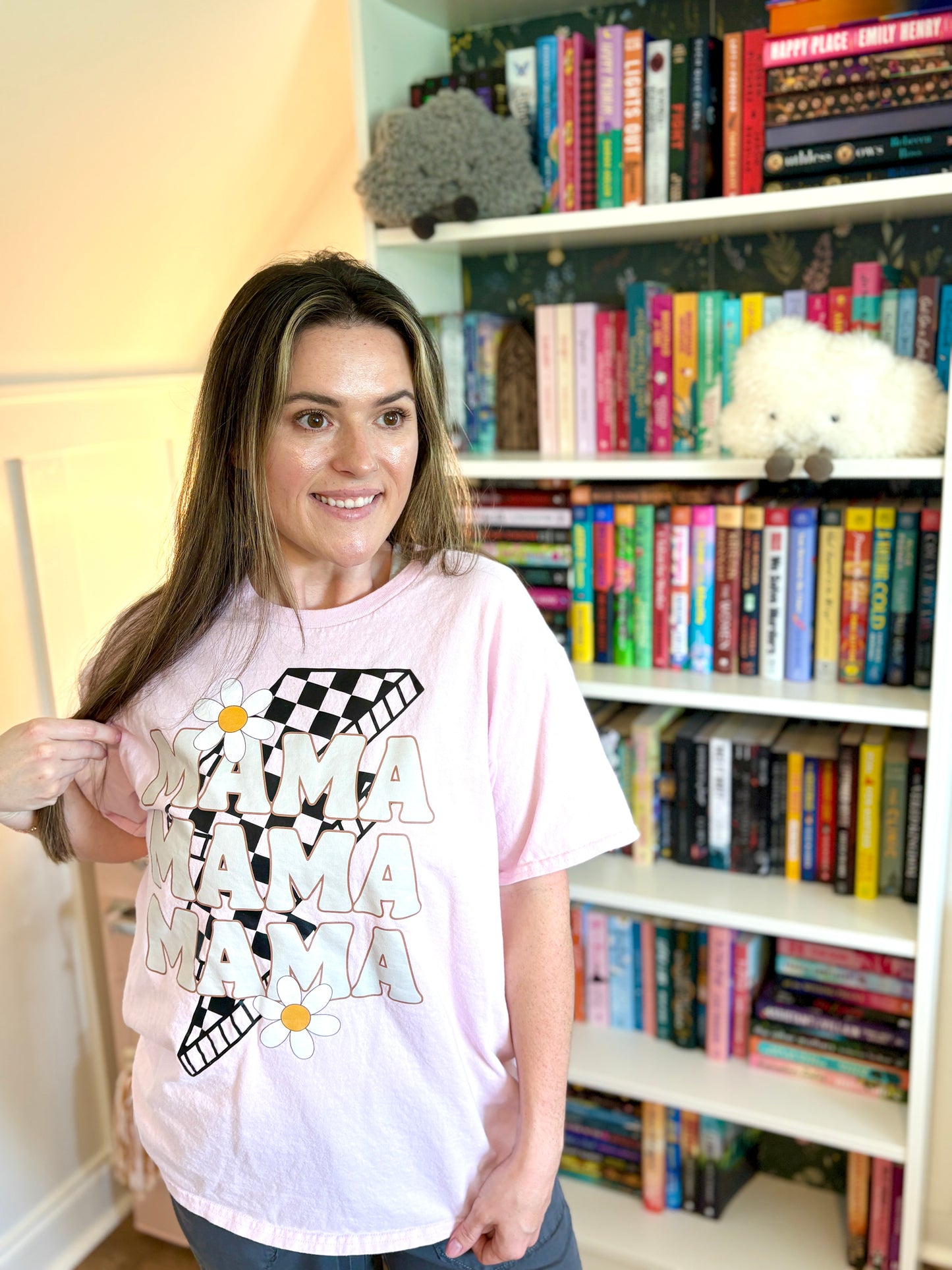 Mama Checkered Lightning Bolt - Shirt/Crewneck