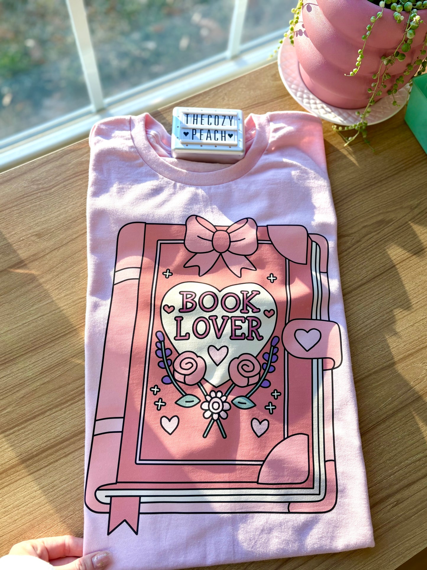 Book Lover Coquette Book - Shirt/Crewneck
