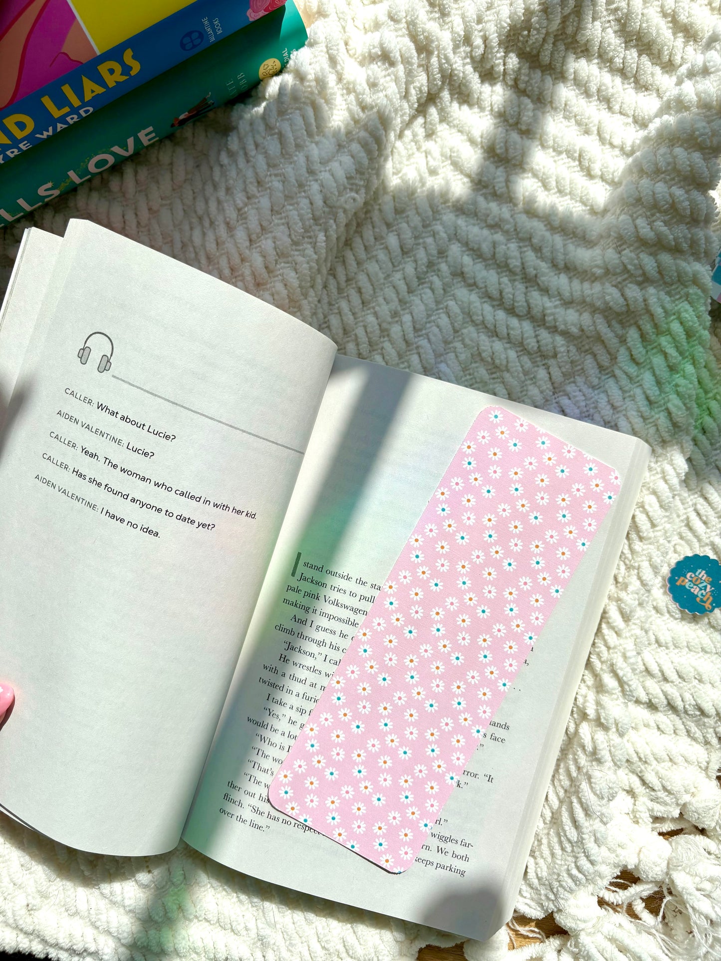 Crazy Daisies Reversible Bookmark