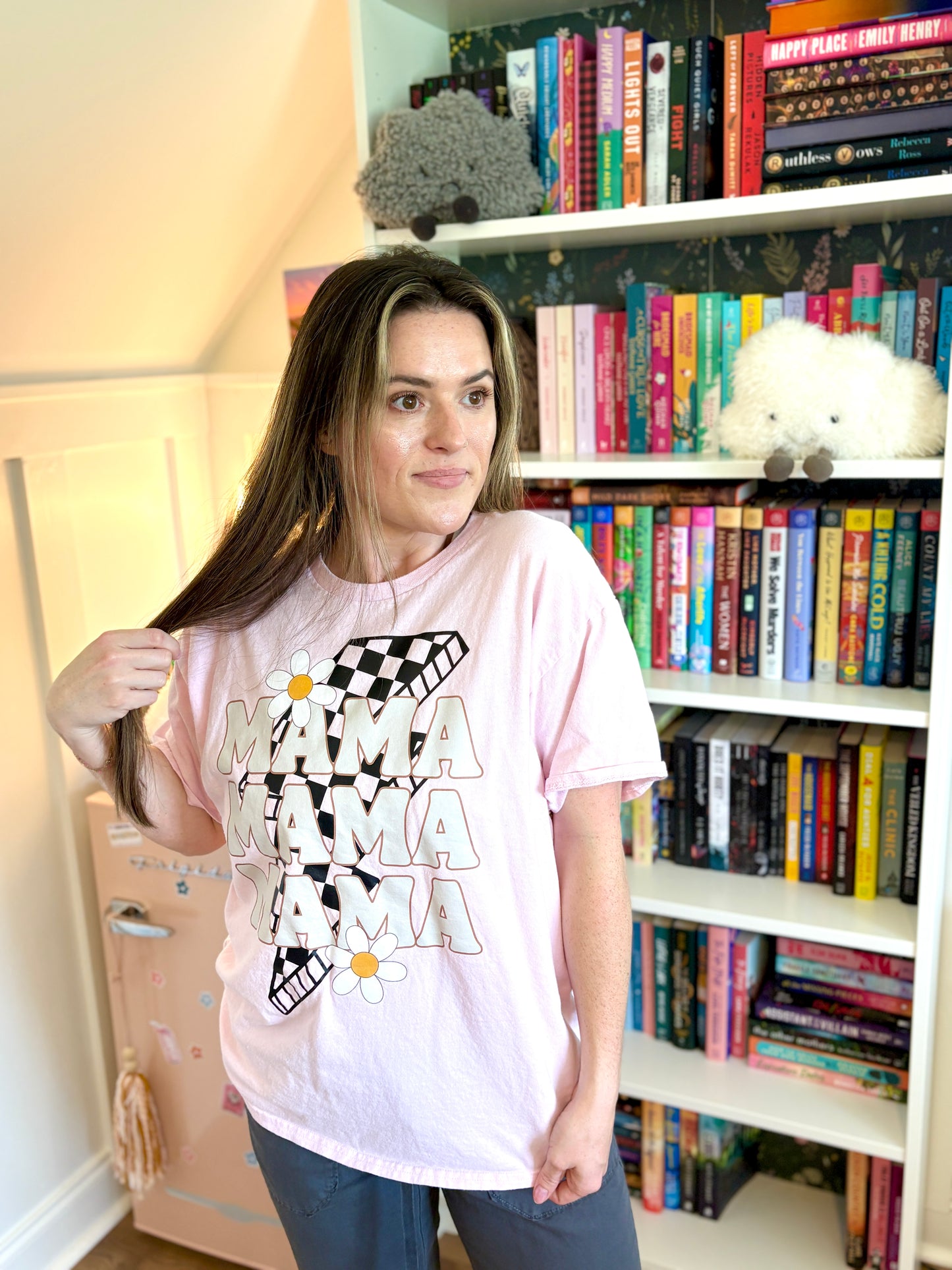 Mama Checkered Lightning Bolt - Shirt/Crewneck