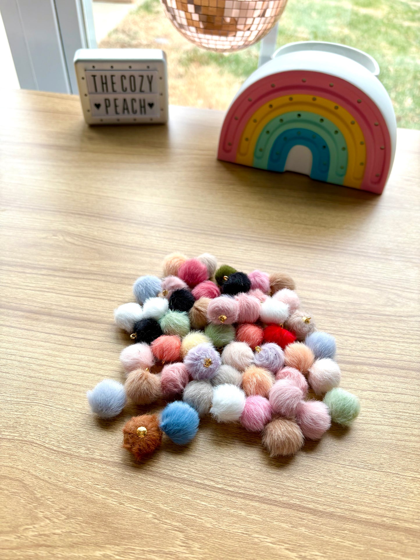 Puff Ball Kindle/Switch Charm