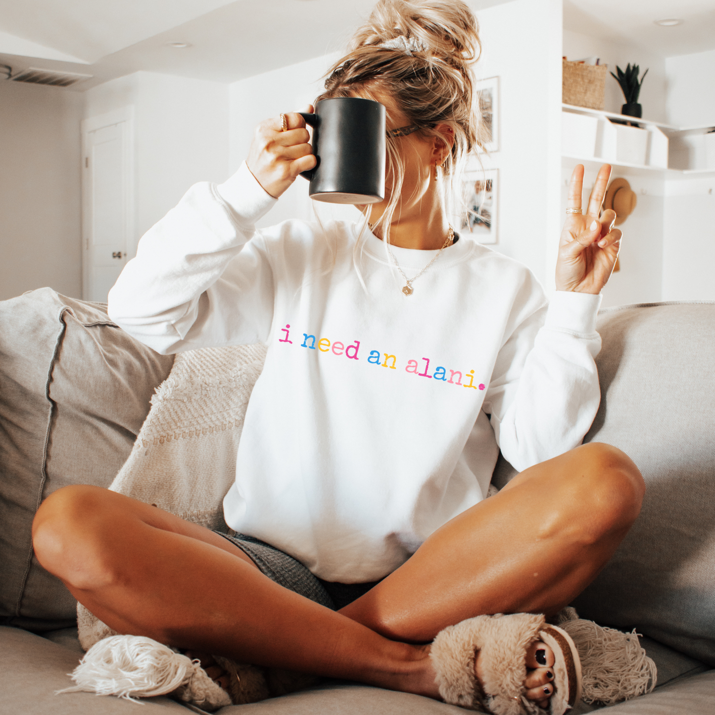 I Need An Alani - Shirt/Crewneck