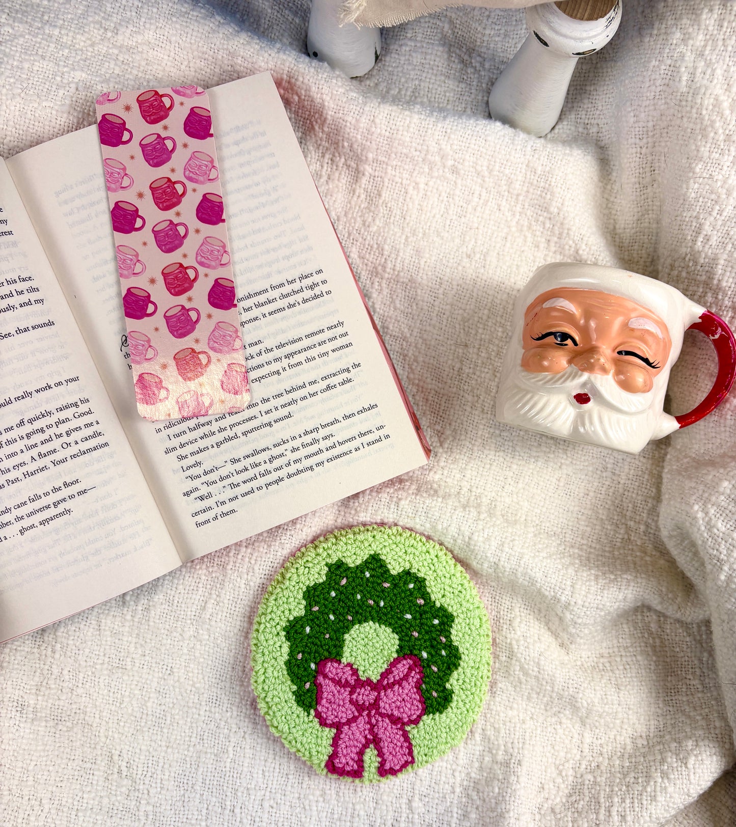 Festive Holiday Wreath Cozy Coaster