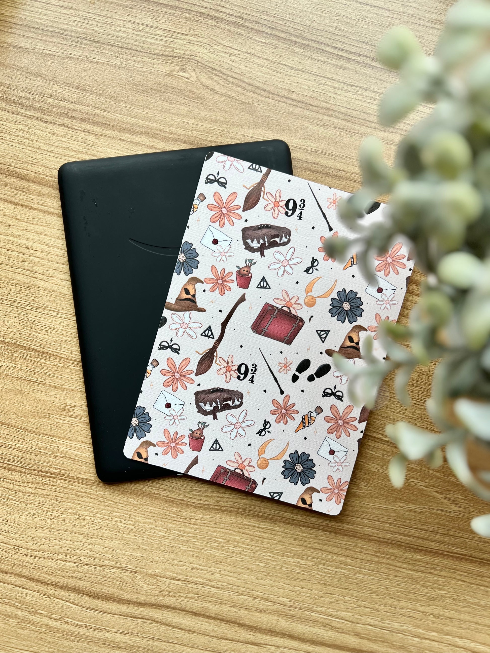 Harry Potter Magical Kindle Insert - Main Image