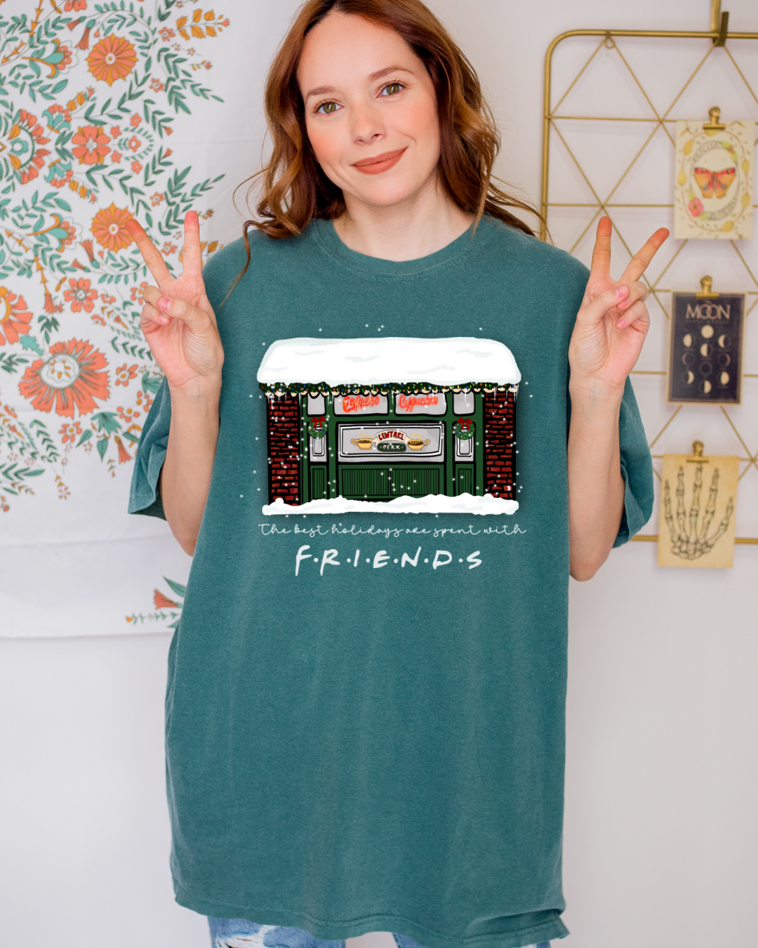 Snowy Central Perk - Shirt