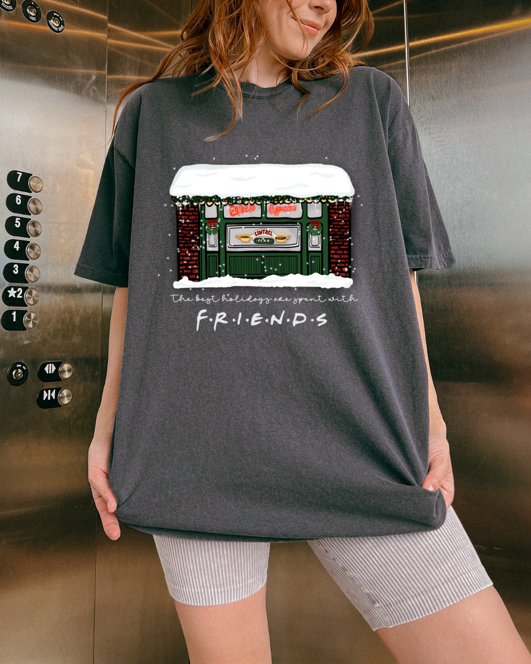 Snowy Central Perk - Shirt