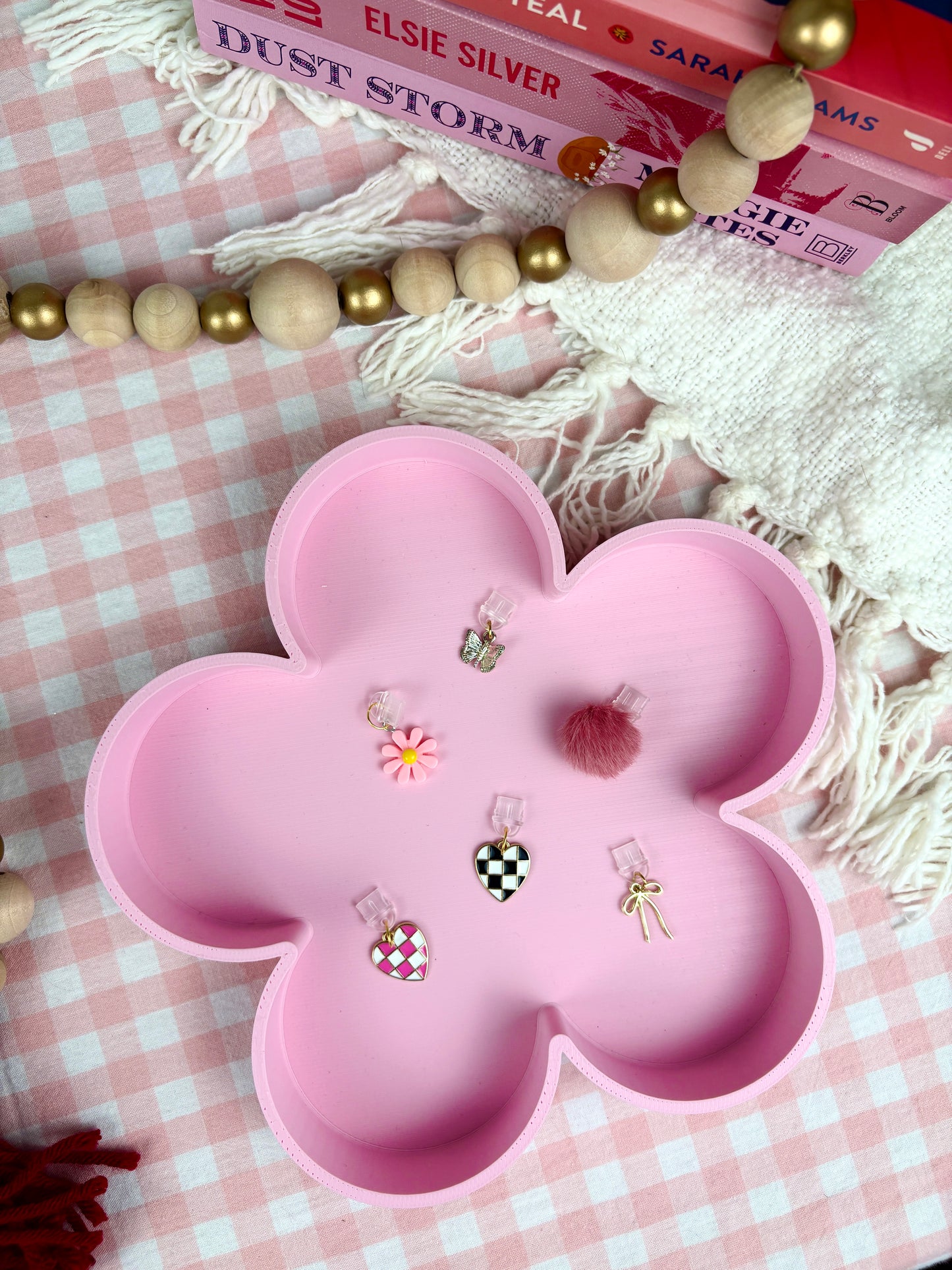 Dainty Bow Kindle/Switch Charm