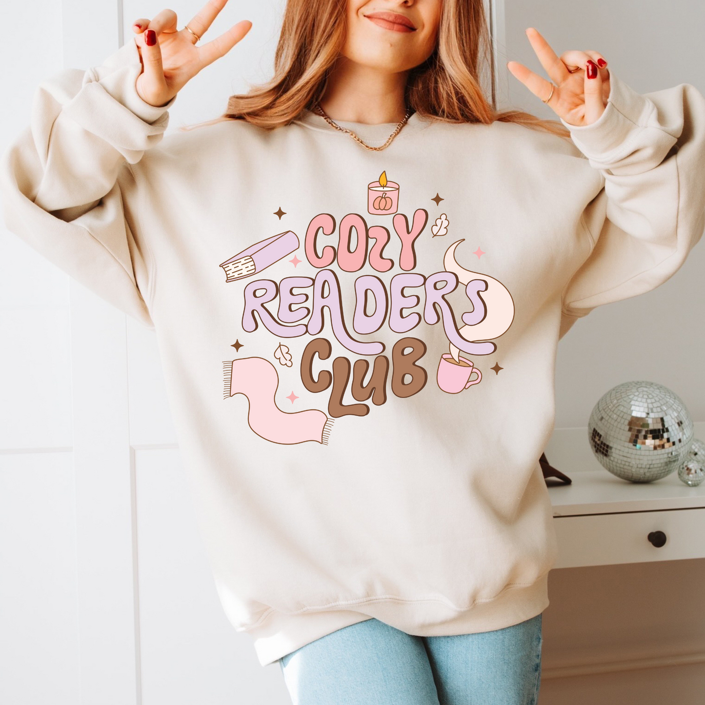 Cozy Readers Club - Shirt/Crewneck